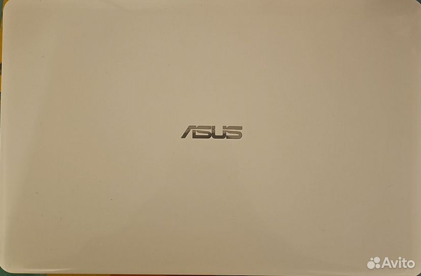 Ноутбук asus