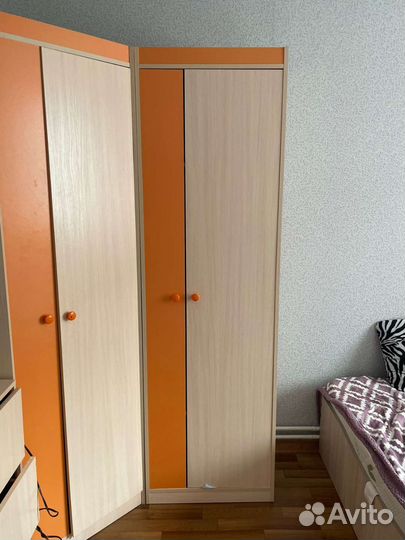 Шкаф купе угловой бу