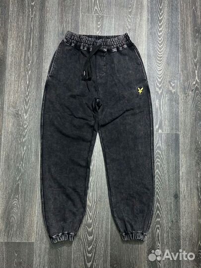 Спортивные штаны