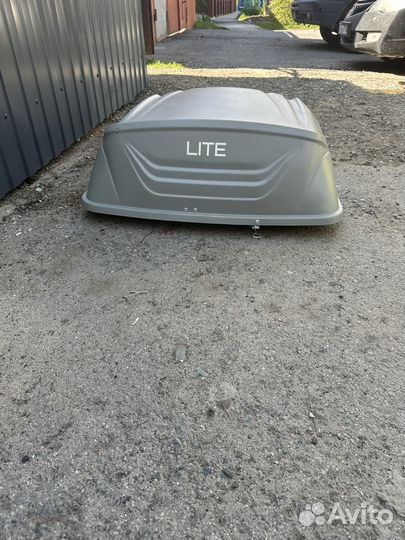 Продам бокс на крышу автомобиля