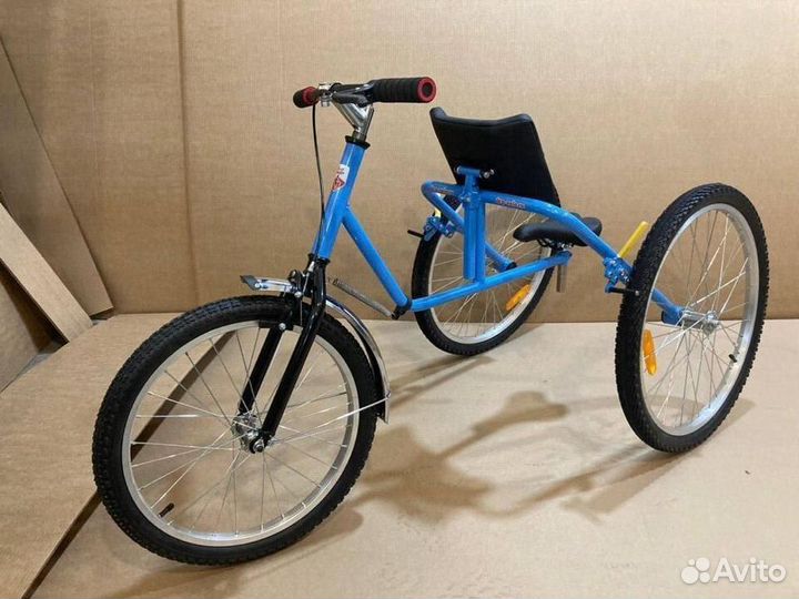 Трехколесный рейсранн беговел runion