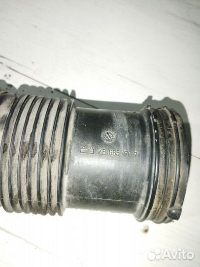 Патрубок фильтра bмw 7 Е65 бмв 7 Е65 Е66