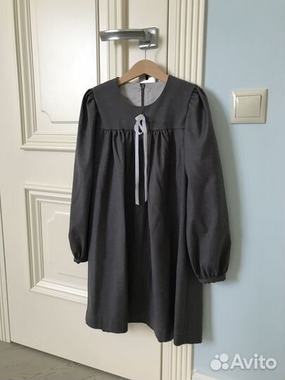 Школьная форма платье серое