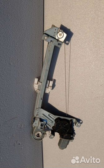 Стеклоподъёмник задний левый Рeugeot 206 хэтчбек