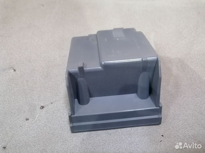 Пепельница передняя для Mitsubishi Carisma DA 2000