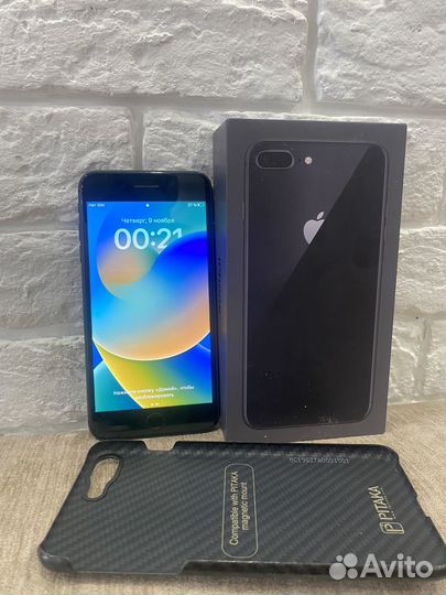 iPhone 8 Plus, 64 ГБ