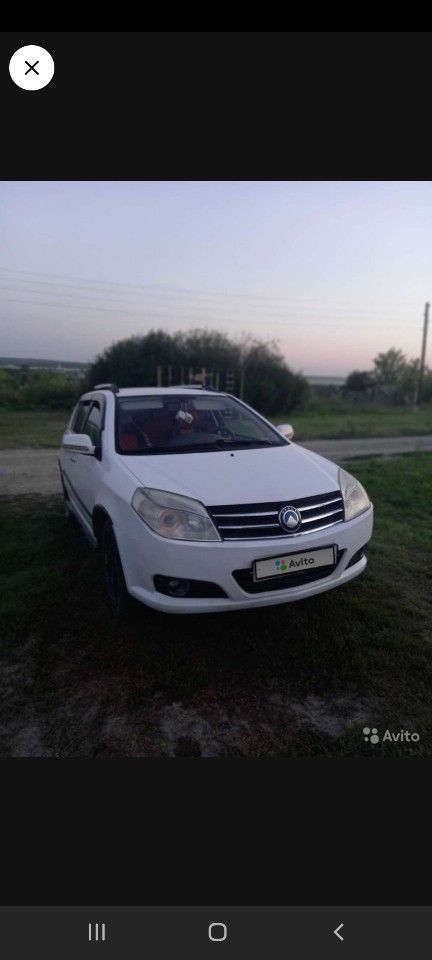 Geely MK Cross: фото владельца