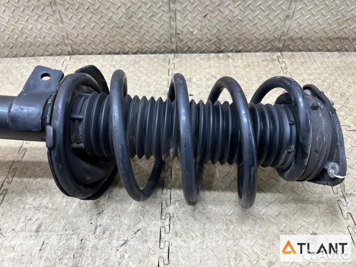 Стойка передняя левая mazda premacy