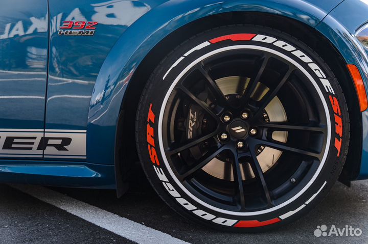 Аренда авто dodge charger 6.4