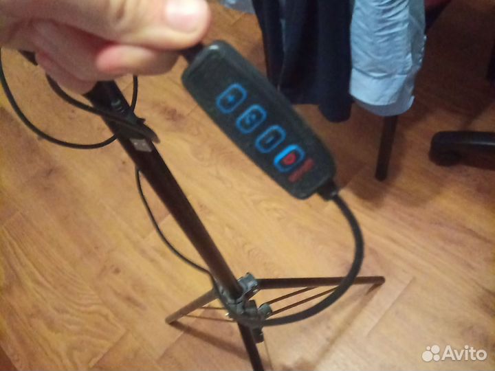 Кольцевая лампа