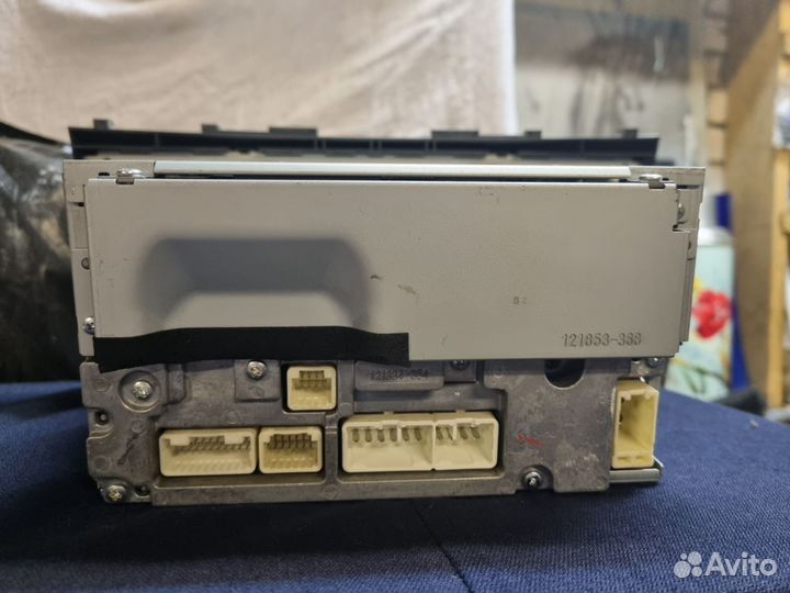 Магнитола на toyota camry 40