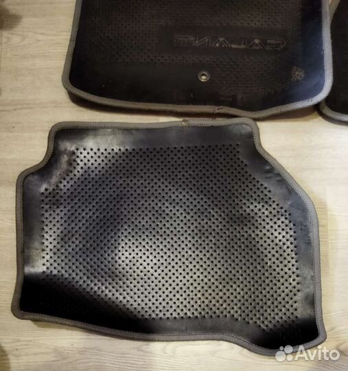 Комплект велюровых ковриков на Mitsubishi Galant