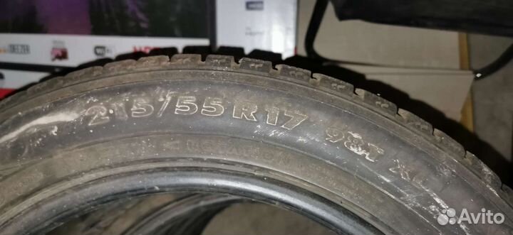 Nokian Tyres Hakkapeliitta 7 215/55 R17