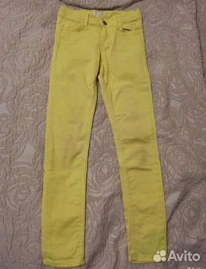 Жёлтые джинсы Kiabi skinny 132-137см 9 лет