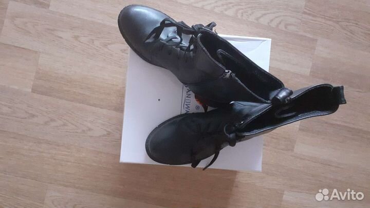 Ботинки женские 39 размер кожа