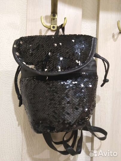 Рюкзачок новый на 2-5лет