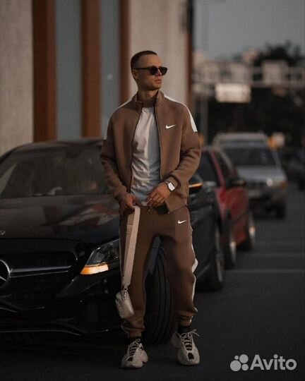 Спортивный костюм мужской