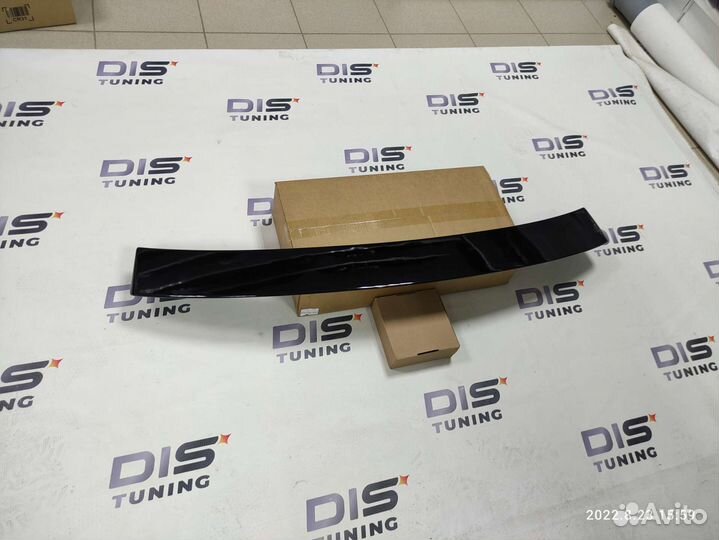 Спойлер на стекло Mercedes C class w204 Black