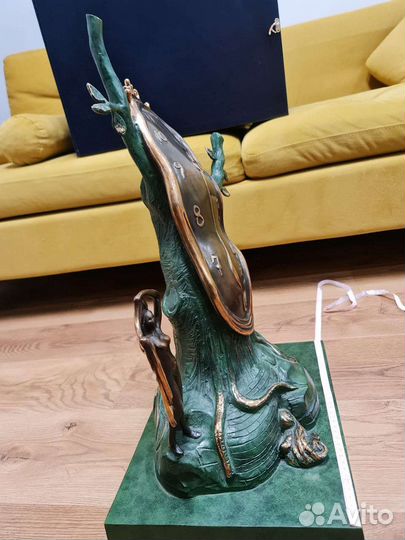 Скульптура Сальвадора Дали Savlador Dali