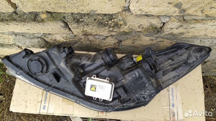 Фара Hyundai Grandeur V (2011-2016)