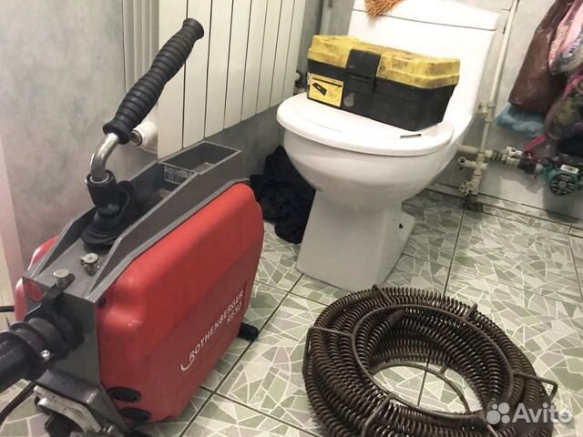 Прочистка канализационной трубы. Телеинспекция