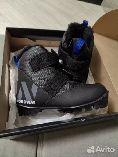 Лыжные ботинки детские