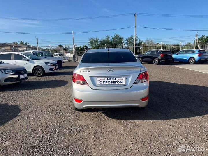 Hyundai Solaris 1.4 МТ, 2012, 123 300 км