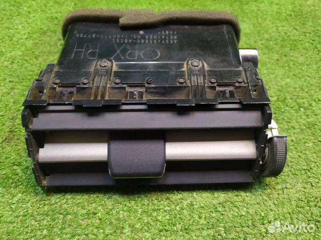 Дефлектор воздушный передний правый Lexus Rx AL10