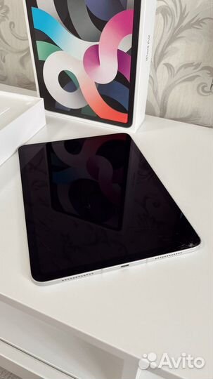 Планшет Apple iPad Air 2020 256 gb Silver