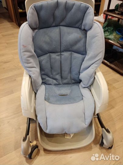 Люлька стульчик combi для кормления