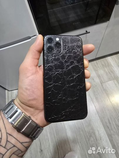 iPhone 11 Pro, 64 ГБ