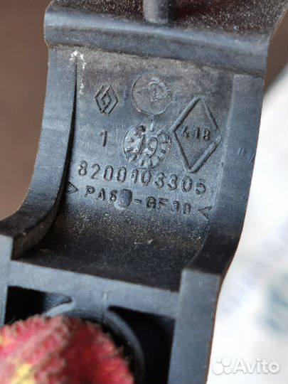 Петля заднего стекла ваз (LADA) Largus Cross I (20