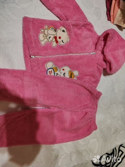 Теплый костюм на девочку