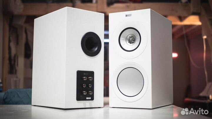 Полочная акустика KEF R3