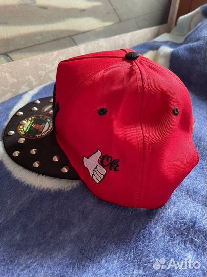 Кепка красная BOY