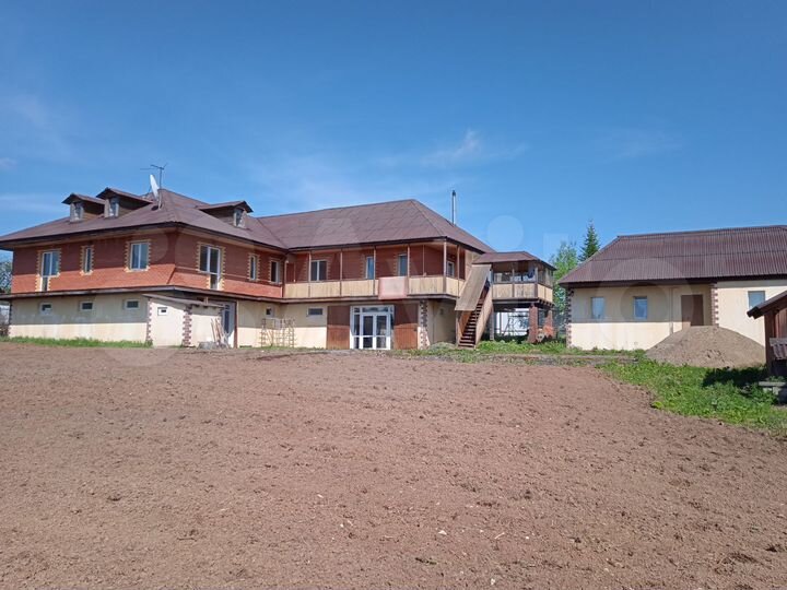 Дом 600 м² на участке 29 сот.