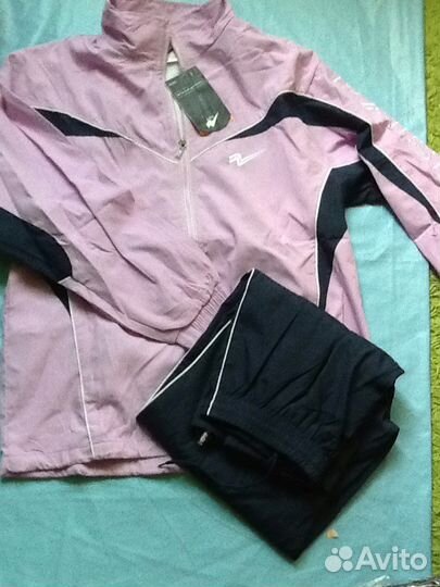 Костюм спортивный