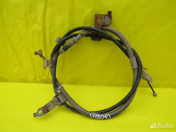 Трос ручника левый Toyota Prado 150 14г 17804