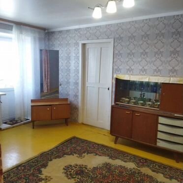 2-к. квартира, 42 м², 4/4 эт.