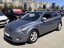 Kia Ceed 1.6 AT, 2009, 240 000 км, с пробегом, цена 656 000 руб.