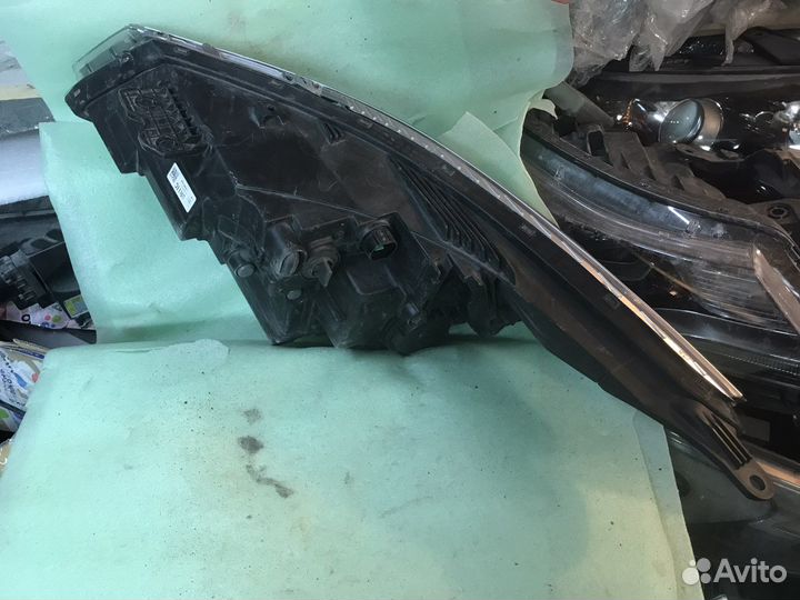 Фара правая Kia Seltos с дхо