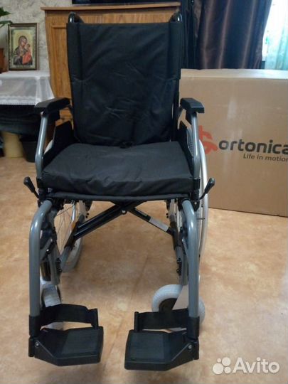 Кресло коляска для инвалидов