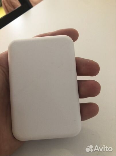 Беспроводное зарядное устройство 3000mAh