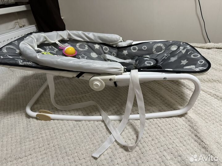 Шезлонг детский