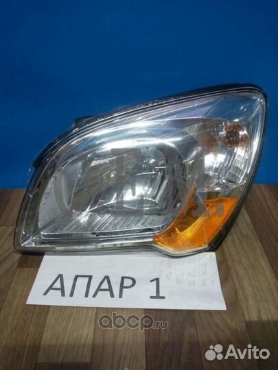 Фара левая Kia Sportage 2 JE (2008-2010)