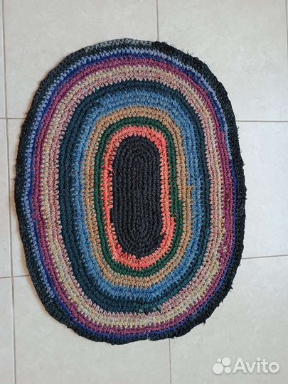Коврик вязаный крючком
