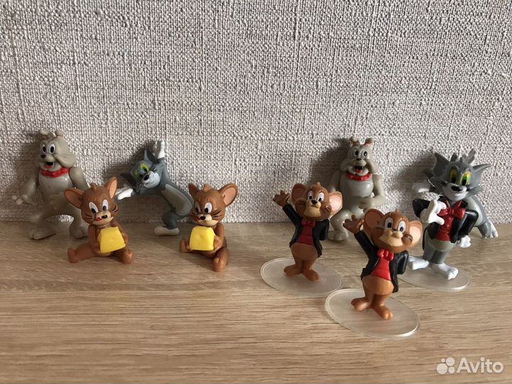 Игрушка киндер коллекция том и джерри