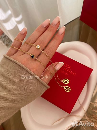 Браслет cartier цвет золото с камнем сталь