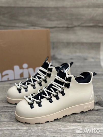 Ботинки Native fitzsimmons белые зимние мужские