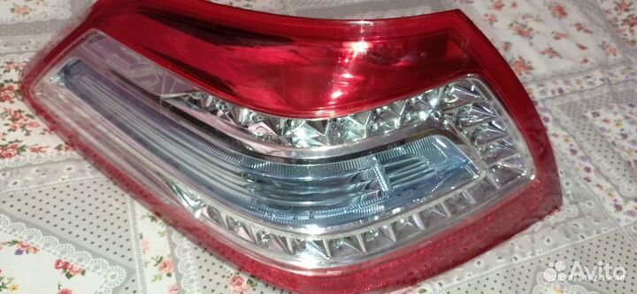 Задний левый фонарь (ориг.) Nissan teana j32